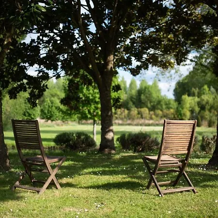 לינה וארוחת בוקר Chateau De Chappe Les Bois-d'Anjou