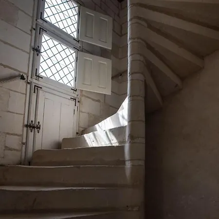 לינה וארוחת בוקר Chateau De Chappe *