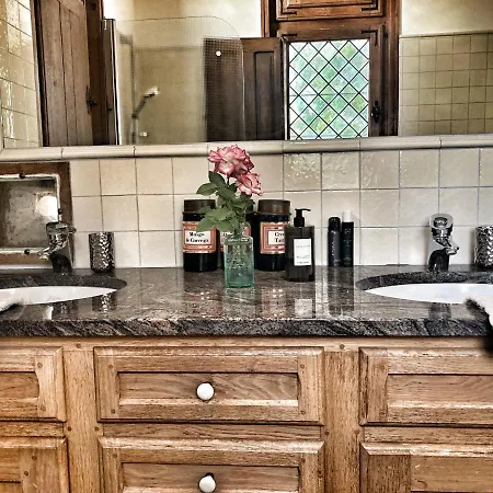 Chateau De Chappe * Les Bois-d'Anjou