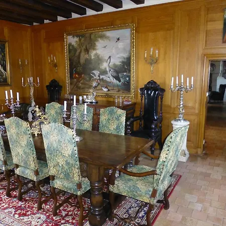 Chateau De Chappe לינה וארוחת בוקר *