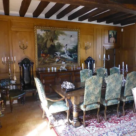 Chateau De Chappe לינה וארוחת בוקר Les Bois-d'Anjou
