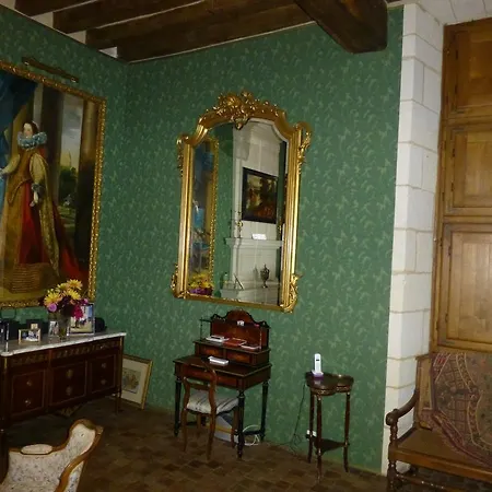 Chateau De Chappe לינה וארוחת בוקר *
