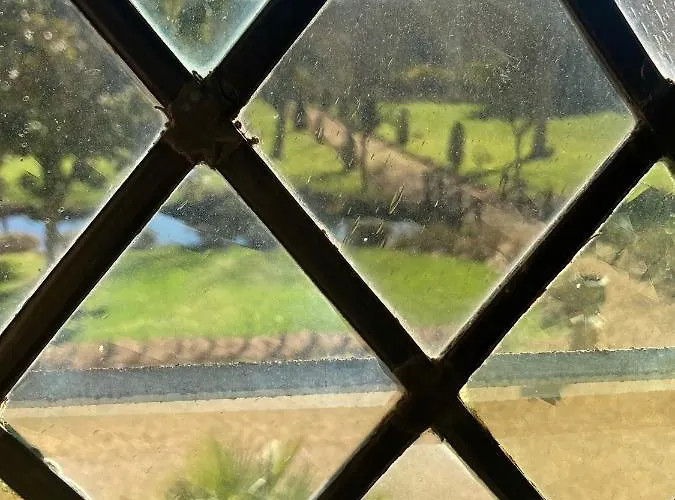 Chateau De Chappe לינה וארוחת בוקר *