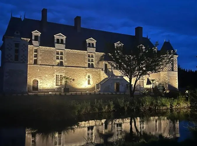 Chateau De Chappe 住宿加早餐酒店 Les Bois-d'Anjou