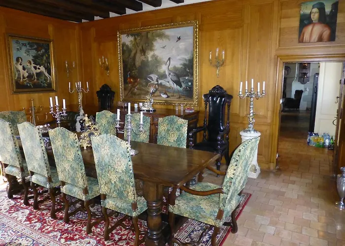 Chateau De Chappe לינה וארוחת בוקר *